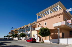  Apartamentos y Áticos Zahara  Захара Де Лос Атунес